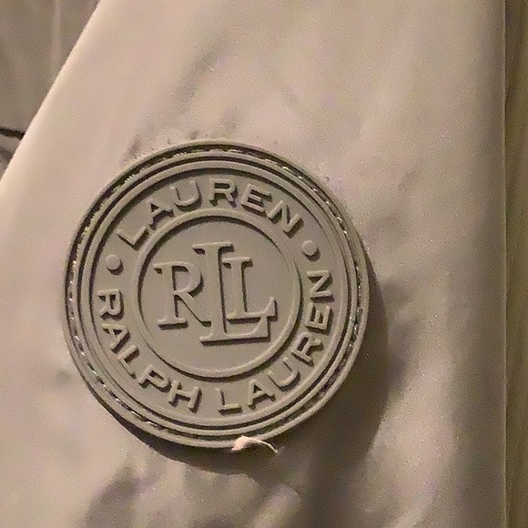 Ralph Lauren light windbreaker/raincoat - Picture 2 of 10